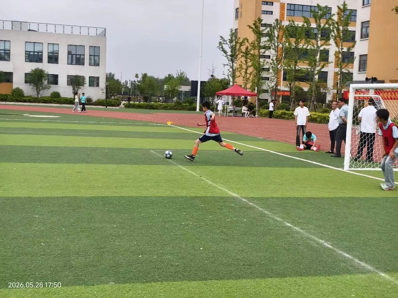 1780152641439741.jpg